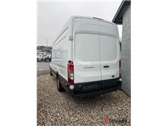 Ford Transit / Ford Transit