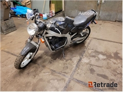 Sprzedam motor Suzuki GS 500 E poprzez aukcję