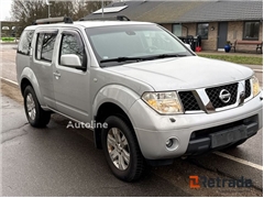 Sprzedam SUV Nissan Pathfinder poprzez aukcję