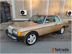 Sprzedam coupé Mercedes-Benz 300 CD poprzez aukcję