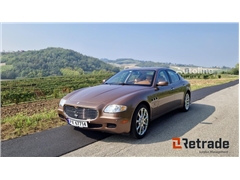 Sprzedam sedan Maserati Quattroporte poprzez aukcj