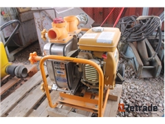 Sprzedam pompa silnikowa Robin Centrifugalpump QP-