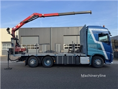 Żuraw samojezdny Volvo FH460, HMF 1244 Skip loadin