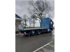 Volvo FH460, HMF 1244 Skip loading platform