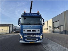 Volvo FH460, HMF 1244 Skip loading platform