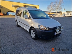 Sprzedam minivan Volkswagen Caddy Maxi poprzez auk