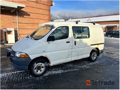 Toyota HiAce 4WD