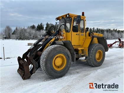 Sprzedam ładowarka kołowa Volvo 4400 poprzez aukcj