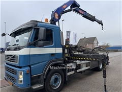 Żuraw samojezdny Volvo FM9-310 6x2 PM-16 serie, NC