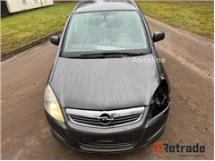 Sprzedam minivan Opel Zafira 1,7 cdti poprzez aukc