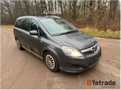 Sprzedam minivan Opel Zafira 1,7 cdti poprzez aukc