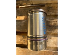 VOLVO CYLINDER LINER 20737361