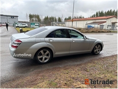 Sprzedam sedan Mercedes-Benz S 320 CDI poprzez auk