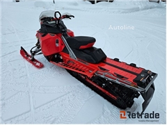 Sprzedam skuter śnieżny Lynx Xterrain RE 3700 850