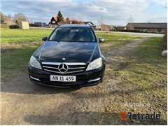 Sprzedam kombi Mercedes-Benz C200CDI poprzez aukcj