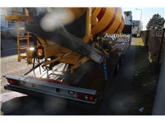 Naczepa niskopodwoziowa Fliegl 2 AXEL