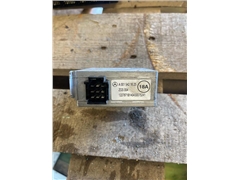 SETRA / MERCEDES VOLTAGE ECU A0015421625