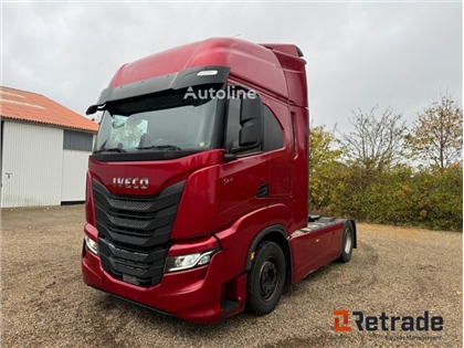 Iveco As 440 S48TP