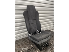 Fotel Mercedes-Benz ATEGO SEATS do ciągnika siodło