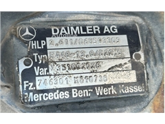 Tylny most Mercedes-Benz R440-13 2 do ciągnika sio