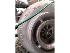 Turbosprężarka BorgWarner B3G 0M470 do ciągnika si