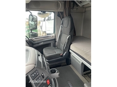 Kabina DAF XF 106 SUPER SPACE CAB do ciężarówki DA