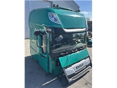 Kabina DAF XF 106 SUPER SPACE CAB LIFT do ciągnika
