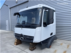 Kabina Mercedes-Benz AROCS ANTOS ACTROS A000600100