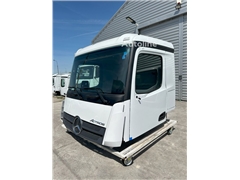 Kabina Mercedes-Benz Arocs 8x8 8x6 4x4 6x6 6x4 M C