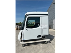 Kabina Mercedes-Benz Arocs 8x8 8x6 4x4 6x6 6x4 M C