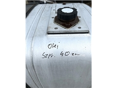 Zbiornik paliwa Mercedes-Benz AROCS MP4 390L D + 1