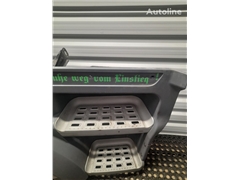 Podnożek DAF XF 106 1835024 RH do ciężarówki DAF 1