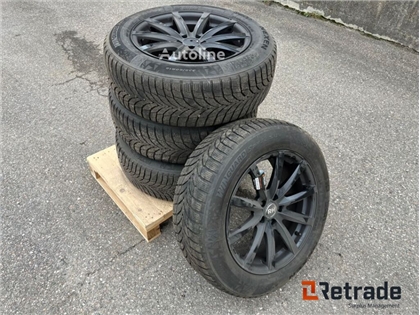 Sprzedam koło Volvo XC90 alu-fælge med 235/60R18 1