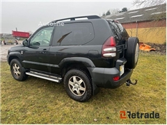 Sprzedam SUV Toyota LANDCRUISER 3.0 D-4D poprzez a