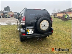 Sprzedam SUV Toyota LANDCRUISER 3.0 D-4D poprzez a