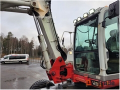 Sprzedam koparki kołowe Takeuchi TB175W poprzez au