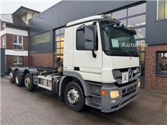 Śmieciarka Mercedes-Benz 3236 Actros 8x2 Chassis