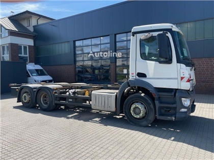 Śmieciarka Mercedes-Benz 2633 6x2 Antos Euro6/Chas