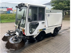 Zamiatarka Schmidt SK 151 SE KLeinkehrmaschine