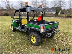Sprzedam John Deere UTV Long poprzez aukcję
