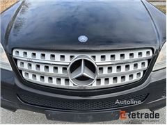 Sprzedam SUV Mercedes-Benz ML 300 poprzez aukcję