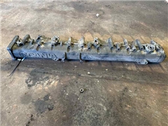 SCANIA INTAKE MANIFOLD 1725257