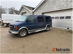 Chevrolet CHEVY GMT 600 VAN