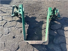 VOLVO LIFT BRACKET 22491554