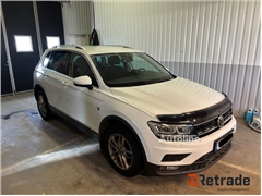 Sprzedam crossover Volkswagen Tiguan poprzez aukcj