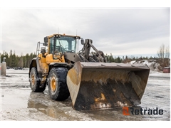 Sprzedam ładowarka kołowa Volvo L150H poprzez aukc