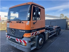 Mercedes MB 2643 Actros 6x4 Blattfederung/EPS