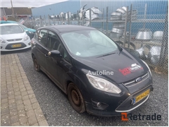 Sprzedam hatchback Ford C-Max poprzez aukcję