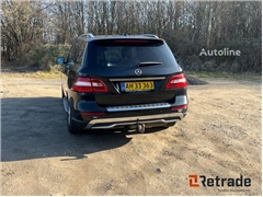 Sprzedam crossover Mercedes-Benz ML 350 poprzez au