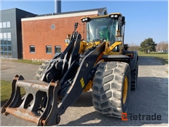 Sprzedam ładowarka kołowa Volvo L120H poprzez aukc